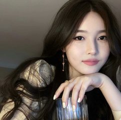 他的红唇生活原始资源